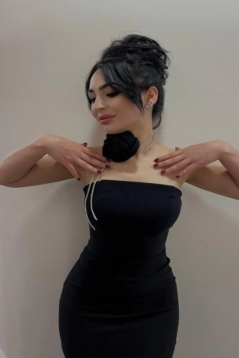 Isma escort dubai