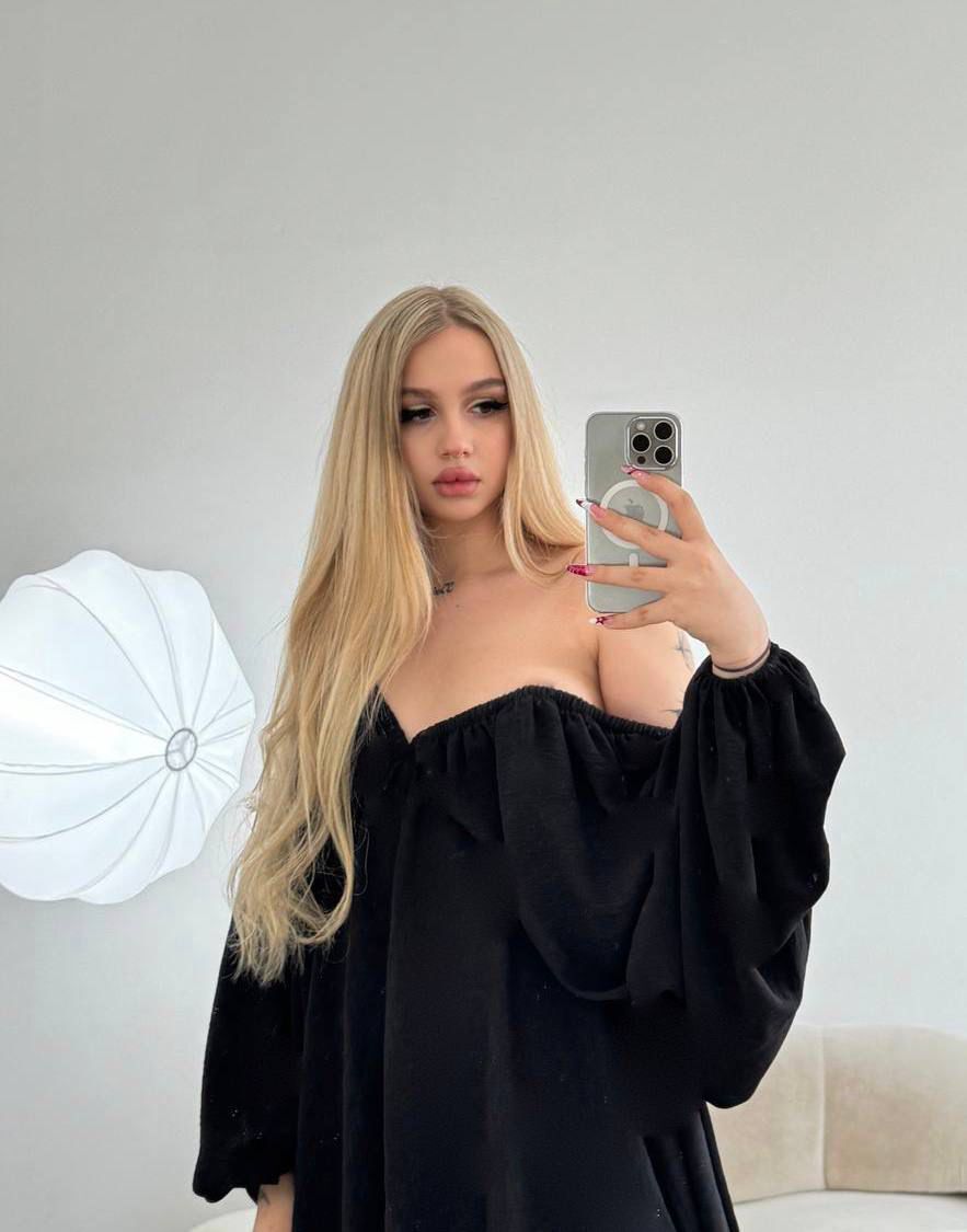 Модель Elvira