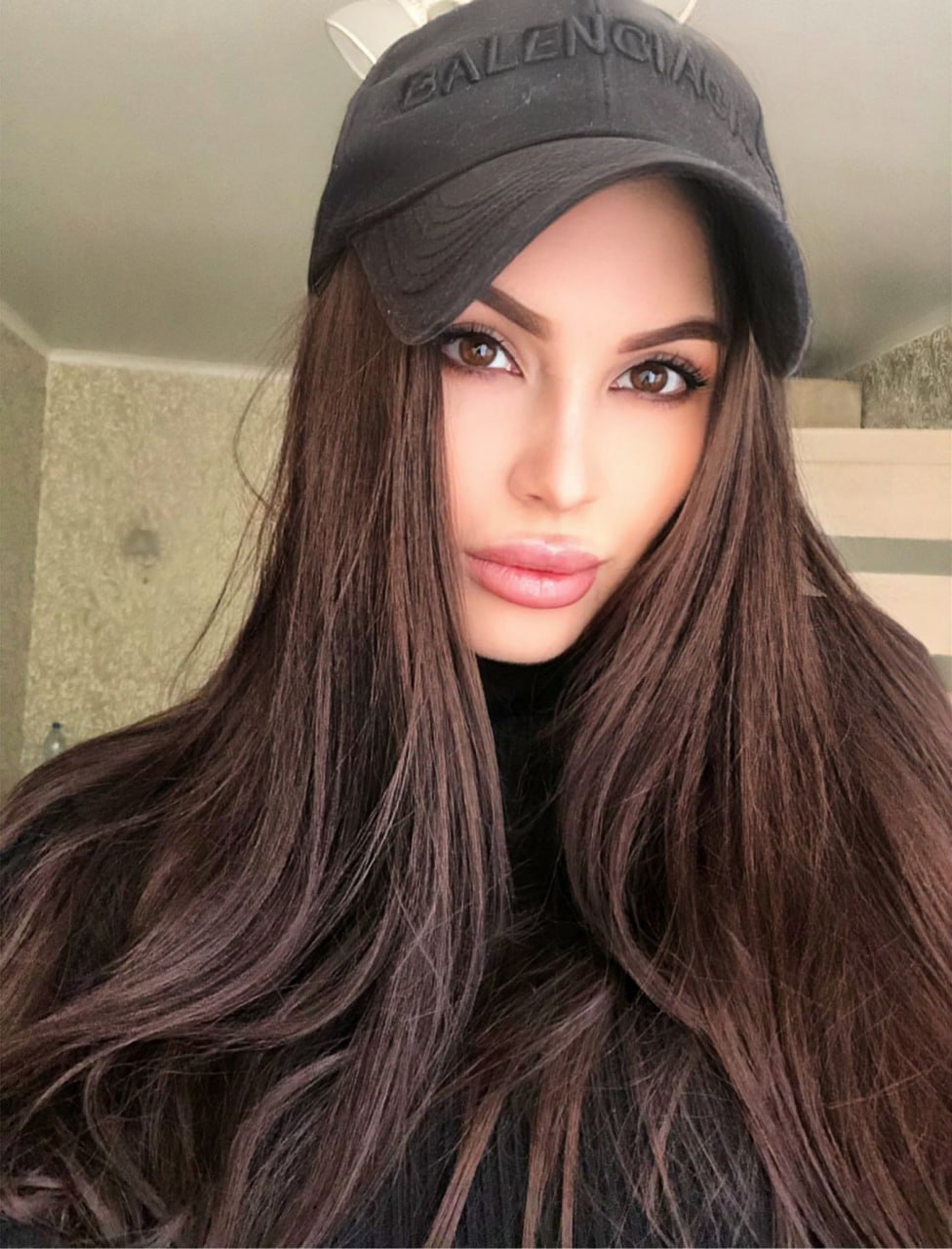 Модель Mira